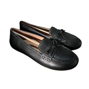 NEW Vionic Taryn Black Driving Leather Loafers Slip On Flats 9.5
